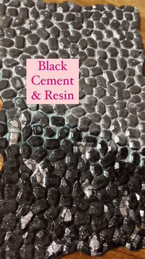 Cement resin kosher salt foil inlays = a crazy epoxy idea only Magically Resin could think of 🤯 Leave a "💙" if you think this is unreal! #epoxyresin #resin #resincrafts #epoxy #resintray #cementart | Promise Epoxy