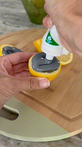 I wish I knew this laundry secret sooner! #laundry #momhack #washingmachineclean | Ollie Hacks