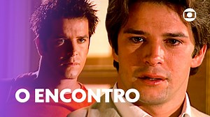 330K views · 12K reactions | 20 anos depois, Lucas encontra Léo, o clone que Albieri criou a partir de seus células! Não teve como segurar a emoção 蠟 #OClone | TV Globo | Facebook