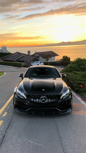 Experience the 2016 Mercedes C63S