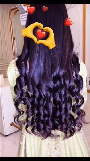 20 Wavy & Curly Hairstyles You NEED To Try