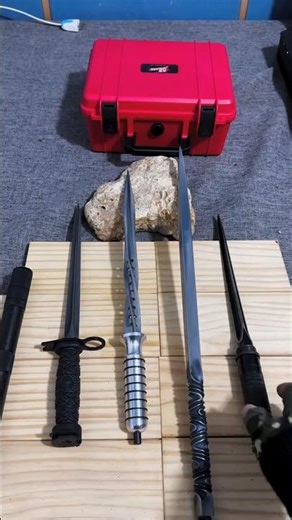 OutdoorGear #TacticalKnife #Four-SidedPyramid#armor-piercing gun