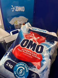 Omo South Africa supersoak handwashing powder makes my cooking days easy! I don’t have to worry about stains, just how my recipes turn out 😀 #stayunbeatable omosupersoak #nowfaster | Malumfoodie