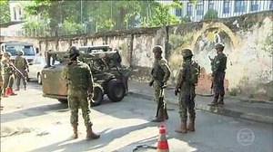 Exército reforça segurança em ruas do Rio 40 dias após início da intervenção