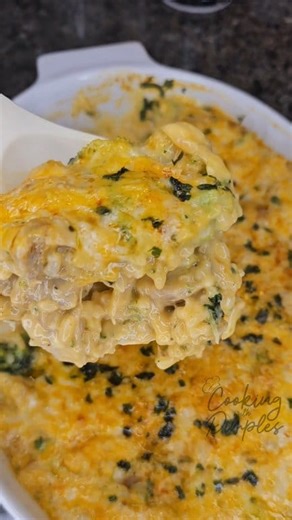 Check out this delightful recipe for a Cheesy Chicken, Broccoli & Rice Bake! 🧀🥦🍗 It's quick, simple, and a crowd-pleaser! If you're a fan of cheese, broccoli, and chicken, this dish is a must-try! 💛 Here's what you'll need: - White rice (enough for 6 servings) - Steam-in-a-bag broccoli florets - Boneless skinless chicken thighs - Campbell's Cream of Chicken soup - Butter - Shredded cheddar jack cheese - Shredded cheddar cheese - Velveeta cheese - Various seasonings like garlic powder, onion 