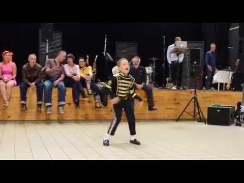 8 Year Old Kid Dancing to Michael Jackson Songs