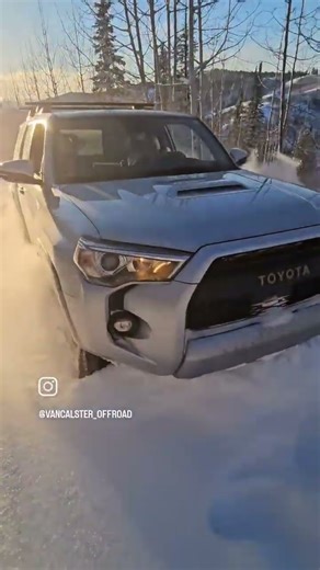 gotta teach this man how to drive in the snow 😂 #4runner #toyota #snow
