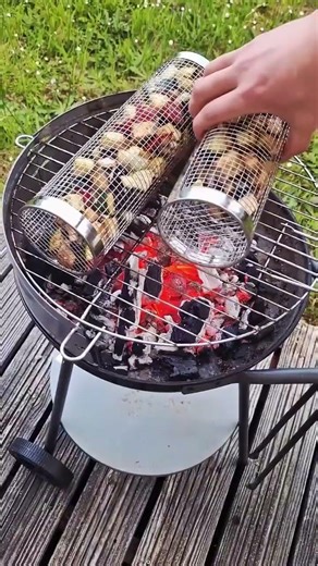 🔥 J'en avais marre de galèrer avec mes légumes au barbecue.