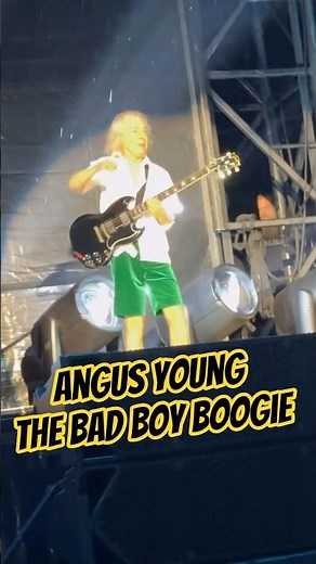 Angus Young brings pure Bad Boy Boogie energy to the AC/DC stage ⚡ #ACDC #HighVoltage #angusyoung