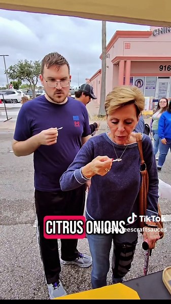 Exploring Chickadee's Craft Sauces: Flavorful Reactions