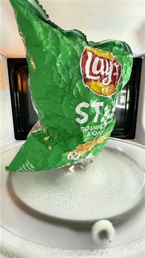 Snack #110 - Lasy's STAX Sour Cream