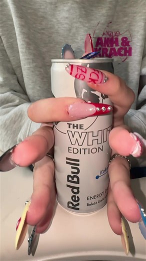 Beginner Guide to Gel Nails Techniques