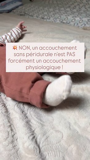 💥 Sans péridurale = accouchement physiologique ? C’est faux. Et c’est exactement là que je vais casser une idée reçue bien ancrée. Dans la tête de beaucoup : “pas de péri” = “accouchement naturel”. ⚠️ Mais en vrai… tu peux accoucher sans péridurale et vivre un accouchement ultra médicalisé. Rythmé par des protocoles. Imposé par des positions. Accéléré par des produits. Ça… ce n’est PAS de la physiologie. 👉 La vraie physiologie, c’est un corps qui avance à son rythme. La liberté de bouger. De r