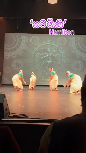 Nawamini. Hamilton @top fans | LAK KIWi News