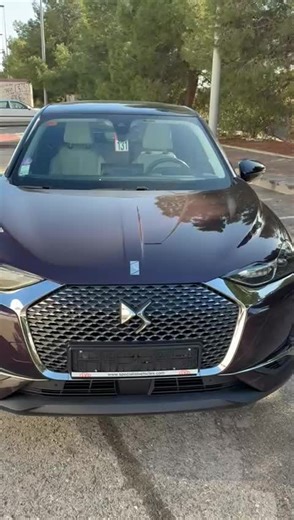 2020 DS3 Crossback Grand Chic 1.2 PureTech Automatic - Left Hand Drive - LHD - Spanish plates registered in your name. This stunning AUTO DS3 CROSSBACK is the 'Grand Chic' model, it looks great in this colour combo. It's covered only 25,000 miles displayed as 40,000 km with a good service history & new wetbelt. Supplied with an ITV (Spanish MOT) valid until November 2027 & comprehensive 6 month warranty for your peace of mind. It has a fab specification including: Apple CarPlay & Android Auto, c