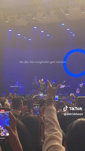 Throwback Tulus Tur Manusia 2023 - Konser Tulus Lirik