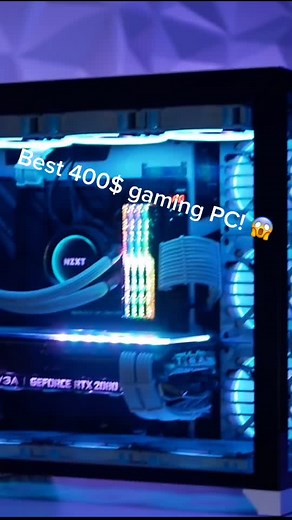 Revi Builds pe TikTok