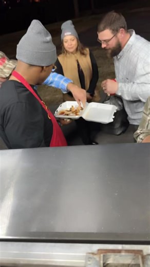 5.1K views · 46 reactions | When They Try What We Got  #flava #thatsit #sauce #laboo #FoodTrucks #food #viral #igviral #reels #viralpostfb #viralreels | Celebrity Status Catering -LaBoos Finest | Facebook