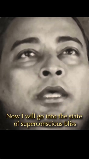 Paramhansa Yogananda Goes into Samadhi | London 1936 | Spiritual Wisdom | Yoga Master