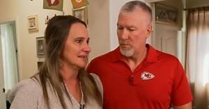 Titanium hip implants expected to last decades snapped in hundreds of people