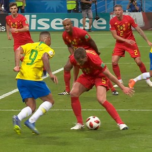You can never let your guard down against Gabriel Jesus... 🤯🇧🇷 #FIFAWorldCup | FIFA World Cup