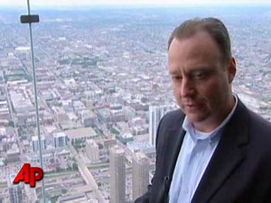 Sears Tower Unveils 103rd Floor Glass Balconies