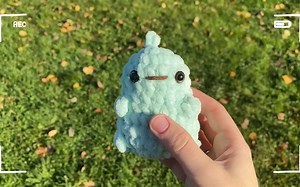 初学者教程-如何钩编小恐龙Crafter Frog