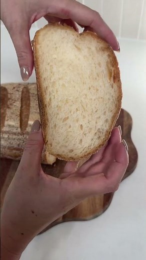 Keep Sourdough Fresh for 7 Days with This Beeswax Bread Bag