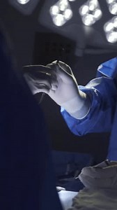 Surgeon Receives Forceps Scalpel Close-up Assistants 库存影片视频（100% 免版税）3541626625 | Shutterstock