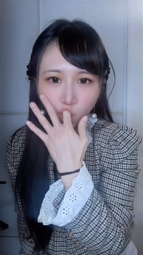 Finger Disappearing Magic Trick (Easy) 🪄