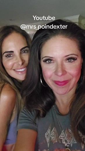 One of the moms from M1LF Estates taught me how to use Snapchat 😳