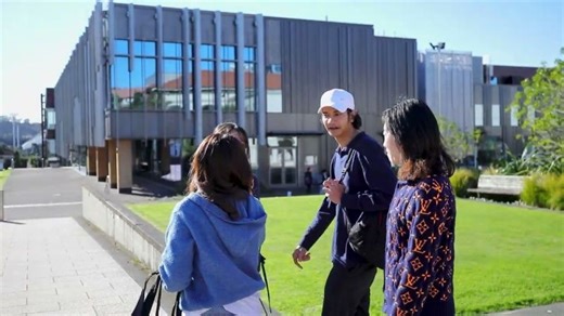 Massey Campus Tour - Auckland Campus | Massey University College