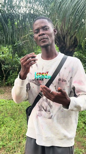 ⚫️ UPDATE: INCIDENT AT HAVE ETOE - VOLTA REGION Following our earlier developing report from Have Etoe, Kpev Hyper Live engaged an eyewitness who was at the scene and narrated how the incident was discovered. According to information gathered, chiefs of the community were informed and the police were called to the scene and responded. The matter is now in the hands of the Ghana Police Service for the necessary procedures and investigation. The body has been conveyed and family has been informed.