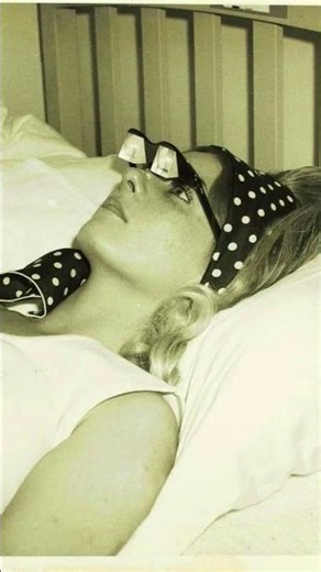 Periscope glasses for reading while lying down, 1936.