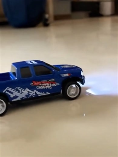 Alloy Mini Remote Control Pickup Truck Review