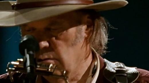 Neil Young - Harvest Moon (Live At The Ryman Auditorium)