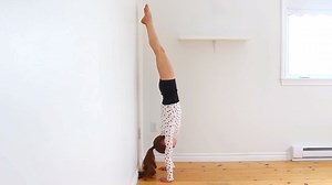 [Anna McNulty]舞蹈教程01 - 如何倒立♡