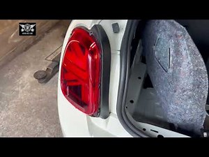 Disassembly of the rear taillight of the Mini Cooper