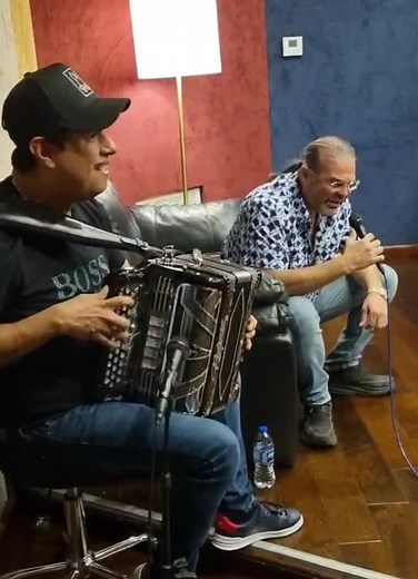 Ramon Ayala: El Rey del Acordeón y Su Música