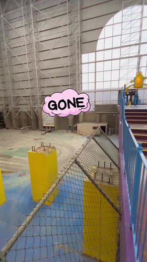 Mindbender Rollercoaster removal is complete🥺 #f#fyp#fy#fypシ#fypage#for#you#foryou#foryourpage#pageforyou#page#4you#4#u#yeg#edmonton#alberta#edmonton#canada#wem#mindbender#westedmontonmall#rollercoaster#fun#era#end#bye#galaxyland#galaxy#themepark