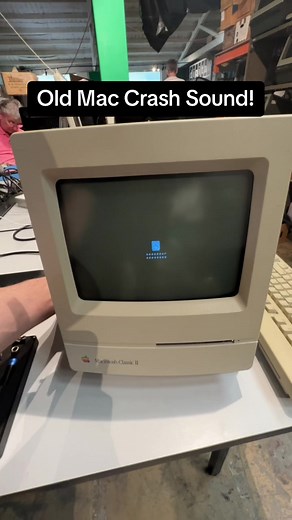 Spooky Mac Crash Sounds Compilation