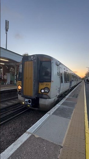Ex-C2C now Southern Class 387 No. 387301 Departing Emsworth on 1N47 to Brighton from Southampton Ctl