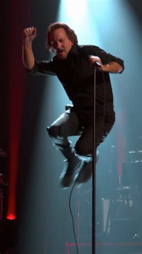 Perrombo on Instagram: "Eddie Vedder - Elevation 🔥 Eddie Vedder unleashed an explosion of energy at the Kennedy Center Honors on December 4, 2022, with his incredible cover of U2’s “Elevation.” 🔥 The Charge: With characteristic grunge intensity and his unmistakable voice, Vedder took this 2000 anthem to a new level, injecting it with pure, rebellious power. 🤘 The Verdict: It was the perfect opening for his U2 tribute doubleheader, proving he can handle not just the emotive ballad (“One”) but 