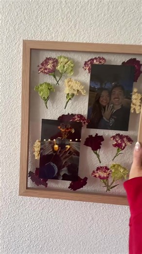 The Best Way to Remember a Proposal with Pressed Flowers