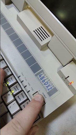 The most amazing 486 laptop I've ever seen