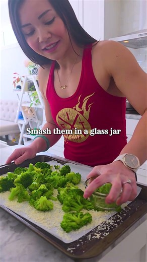 Smashed Broccoli Chips