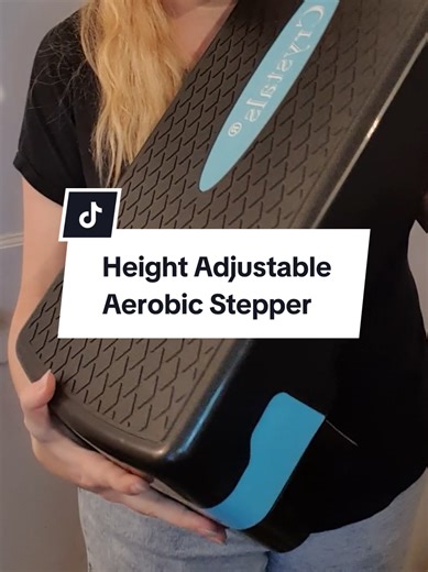 Aerobic Stepper, that's height adjustable and comes with a non-slip mat for slidy floors. 3 different colours available. Currently on sale! #AerobicStepper #Aerobics #FitnessRoutine #GiftIdeas #TikTokMadeMeBuyIt