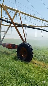 Pivot irrigation Safety Motor & Gear. #nature #usa #fblifestyle #reels | Agri Culture Sa