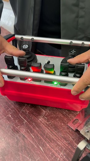 1.1K views | Foreign customers order 10-channel wireless proportional...