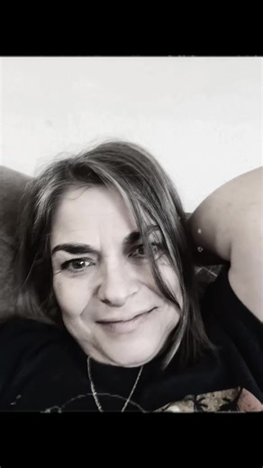 Azorean_chick (@azorean_chick)’s videos with original sound - Brenda Lee Official